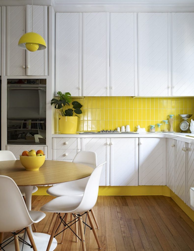 Caribbean Kitchen Design Bright, Bright Tiles Kitchen