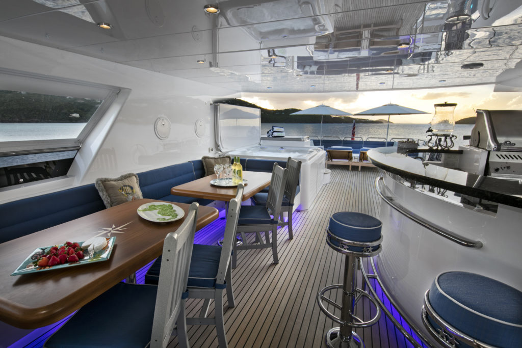 Yacht Dining