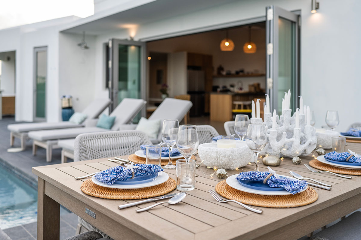 whimsical oceanic inspired outdoor tablescape